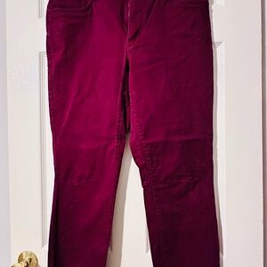 Loft: Women's Burgundy Jeans